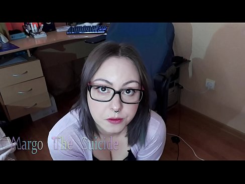 ❤️ Nwatakịrị nwanyị sexy nwere ugegbe na-eme Dildo nke ukwuu na igwefoto ❌ na porn% ig.pornjk.ru% ☑